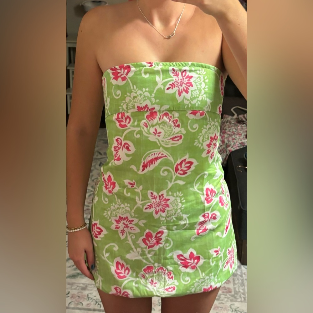 Chic Strapless Floral Dress in Green and Pink